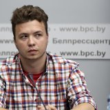 L'ex-journaliste dissident avait été arrêté en 2021 après l'interception spectaculaire d'un avion de ligne, qui avait suscité un tollé et des sanctions occidentales contre Minsk.